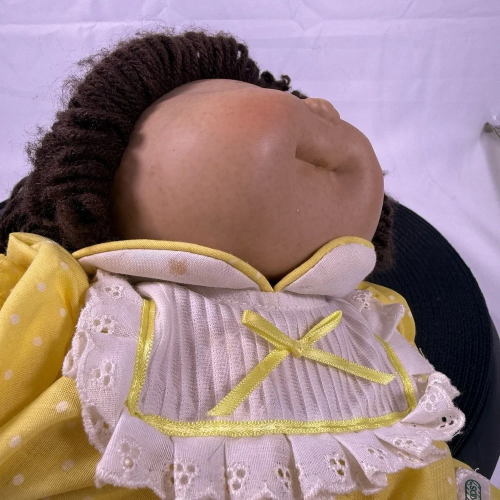 Vintage Cabbage Patch Kids Doll Xavier Roberts Signed Yarn Brown Hair Girl